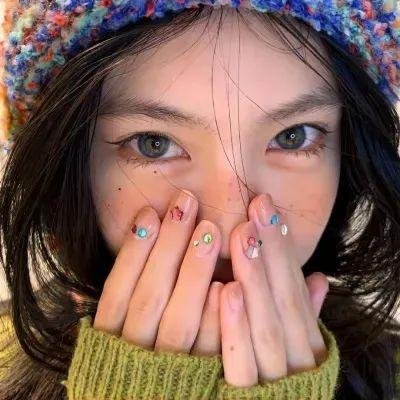 莫茜
